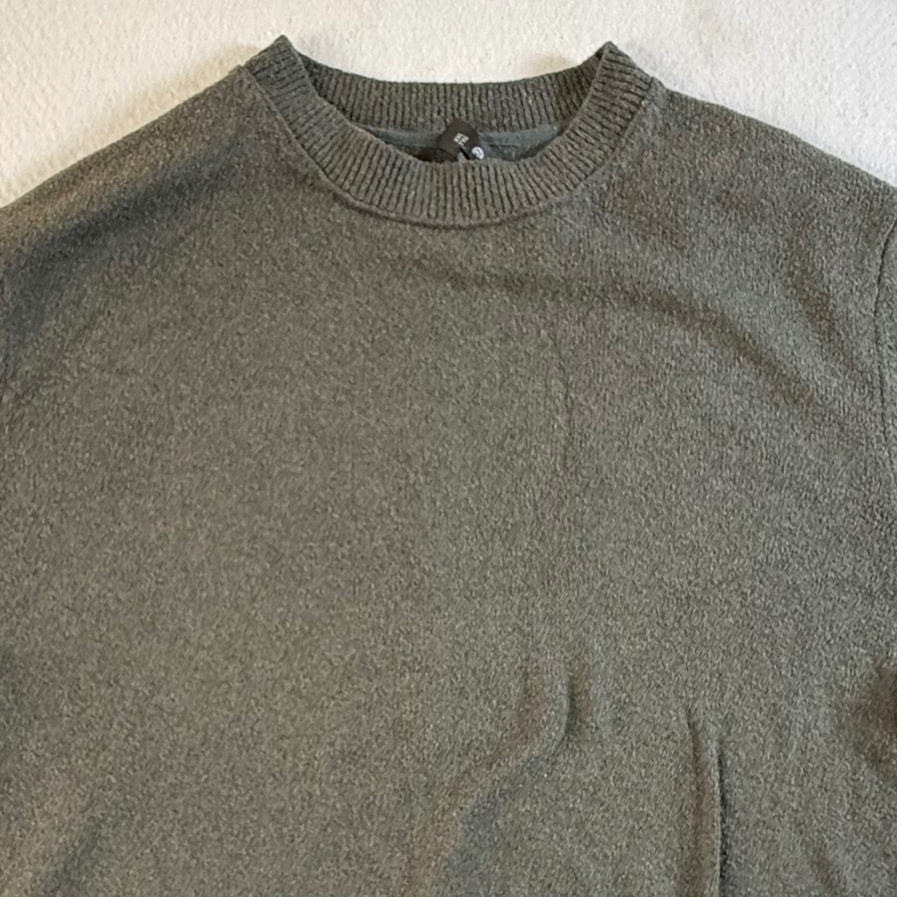 Lululemon Sweater Mens 2XL Crewneck Merino Wool Blend Knit Olive Green Textured
